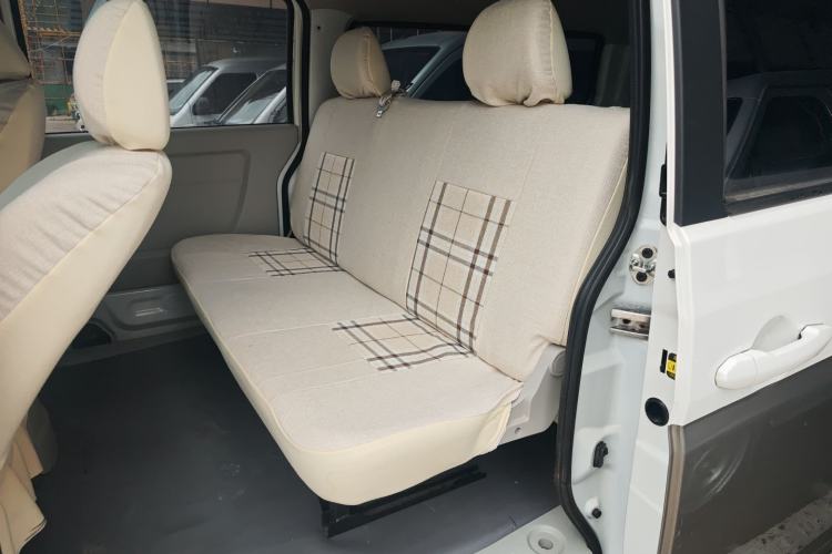 Used Jinbei New Hiace X30L 2024 Wealth Edition Passenger Vehicle 5/6/7 Seater Left Rear Seat
