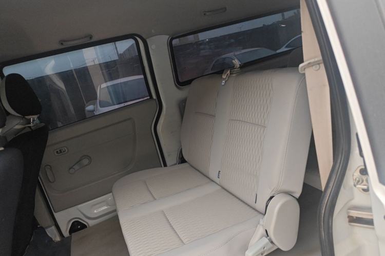 Used Jinbei New Hiace X30L 2024 Wealth Edition Passenger Van 5/6/7 Seater Front-Mounted Air Conditioning Left Rear Seat