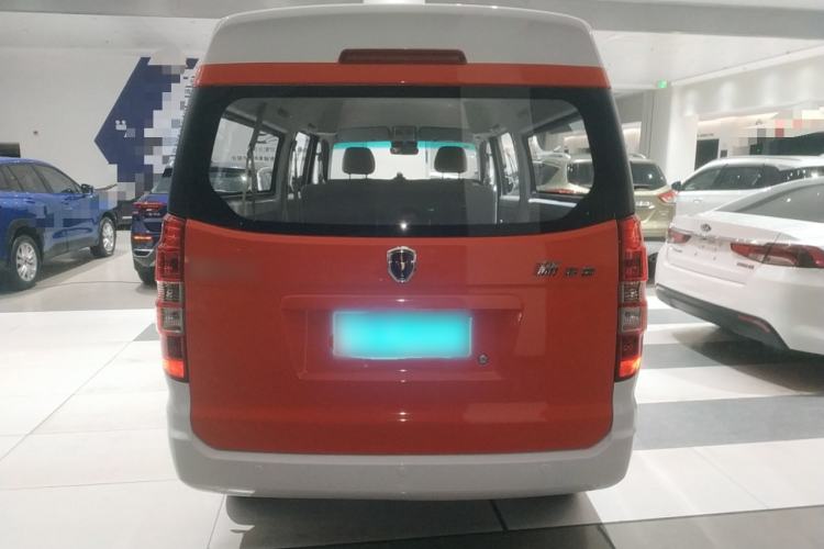 Used Jinbei New Hiace X30L 2024 Wealth Edition Passenger Vehicle 5/6/7 Seater Rear