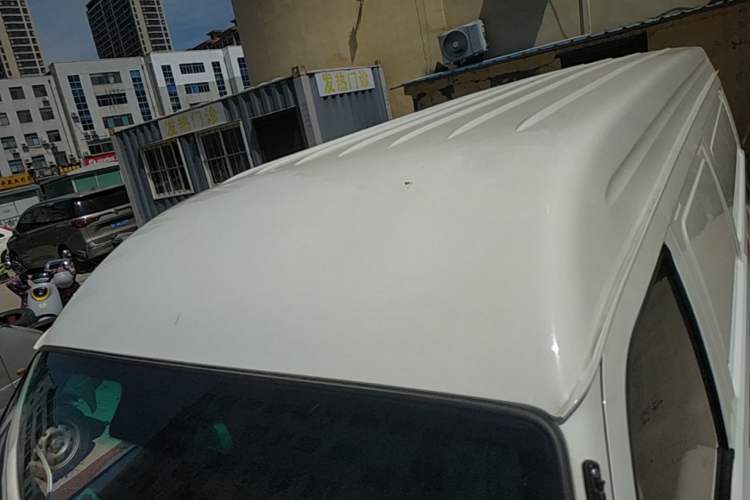 Used Jinbei New Hiace X30L 2024 Wealth Edition Van 2/5 Seats Front-Mounted Air Conditioning Roof