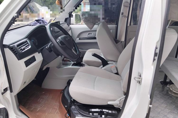 Used Jinbei New Hiace X30L  Left Front Seat
