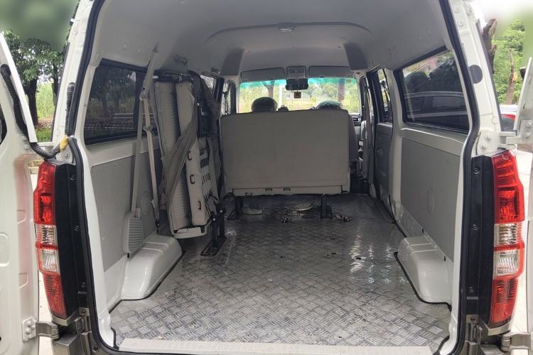 Used Jinbei New Hiace X30L  Trunk
