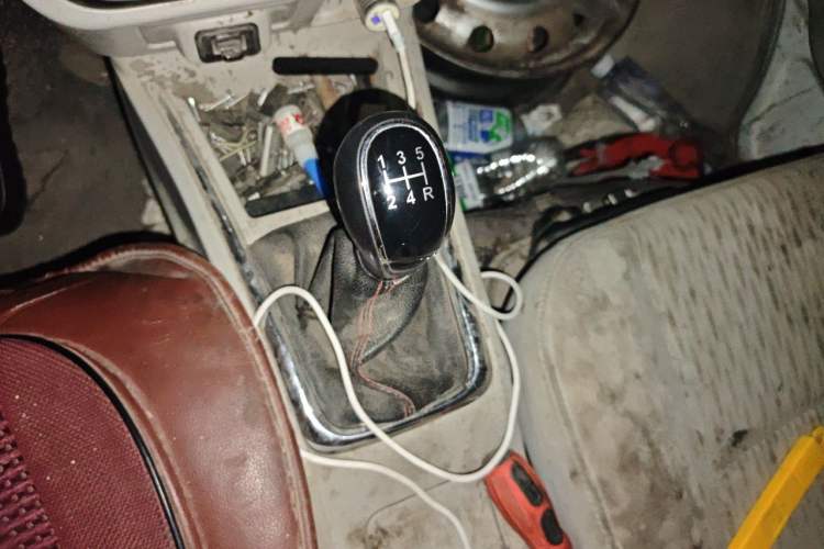 Used Jinbei New Hiace X30L CNG 2018 1.5L Wealth Edition Natural Gas Vehicle Passenger Bus SWFC15 Gear Lever