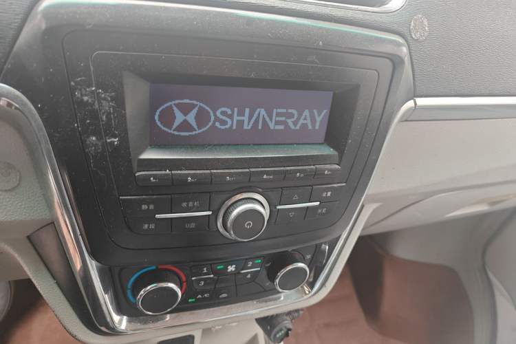 Used Jinbei New Hiace X30L CNG 2018 1.5L Wealth Edition Natural Gas Vehicle SWFC15 Audio And AC Panel