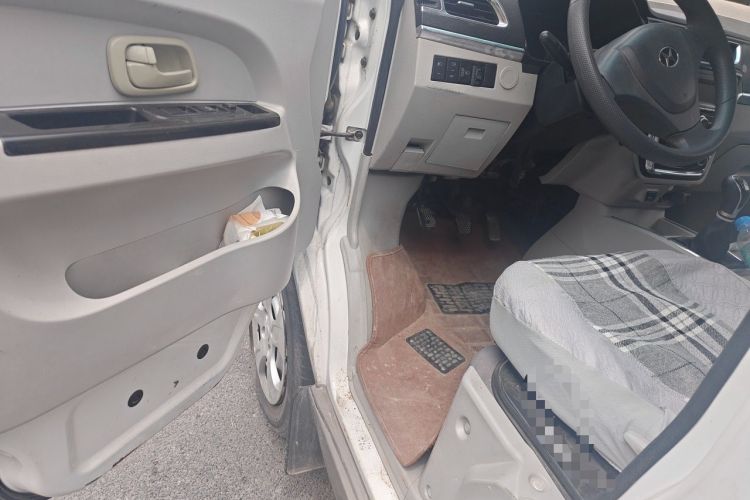 Used Jinbei New Hiace X30L CNG 2018 1.5L Wealth Edition Natural Gas Vehicle SWFC15 Driver Seat