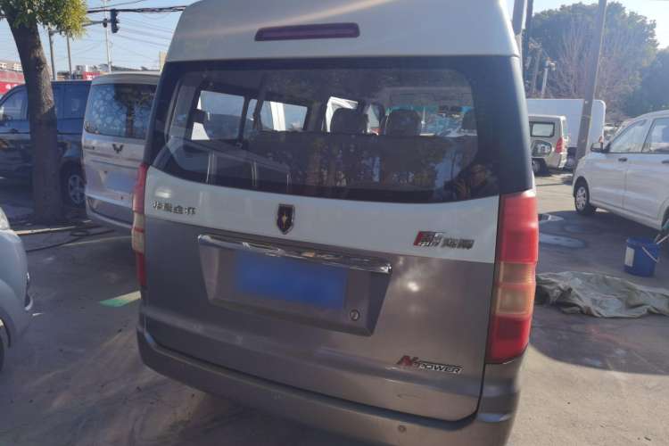 Used Jinbei New Hiace X30L CNG 2018 1.5L Wealth Edition Natural Gas Vehicle Passenger Bus SWFC15 Exterior 4