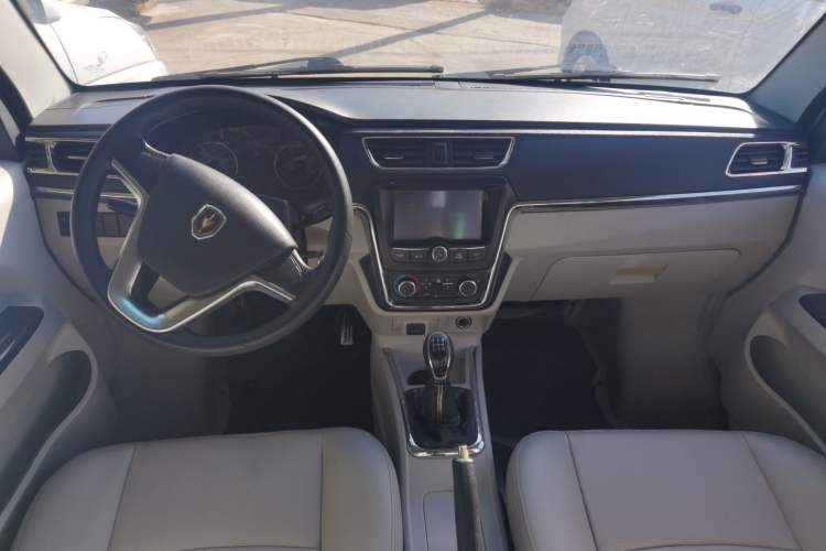 Used Jinbei New Hiace X30L CNG 2018 1.5L Wealth Edition Natural Gas Vehicle Passenger Bus SWFC15 Interior 3