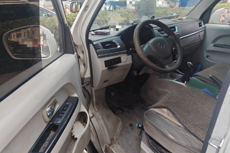 Used Jinbei New Hiace X30L CNG 2018 1.5L Wealth Edition Natural Gas Vehicle SWFC15 Interior 3