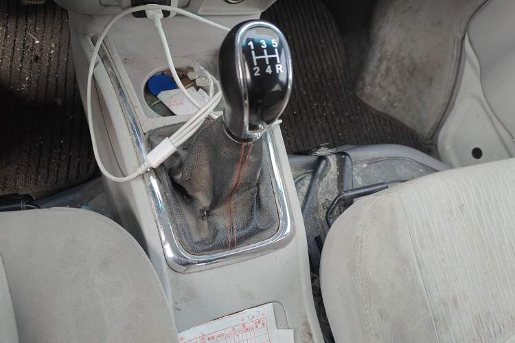 Used Jinbei New Hiace X30L CNG 2021 1.5L Natural Gas Wealth Edition Passenger Vehicle SWCC15M Gear Lever