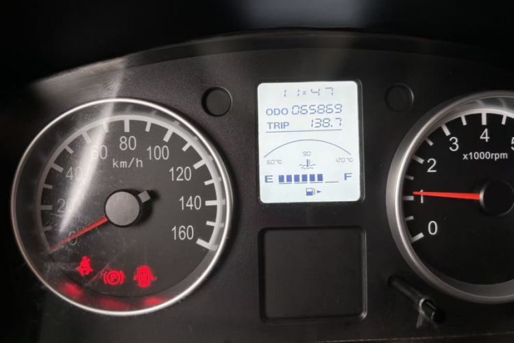 Used Jinbei New Hiace X30L CNG 2021 1.5L Natural Gas Wealth Single-Steaming Air-Conditioned Van SWCC15M Odometer Close Up