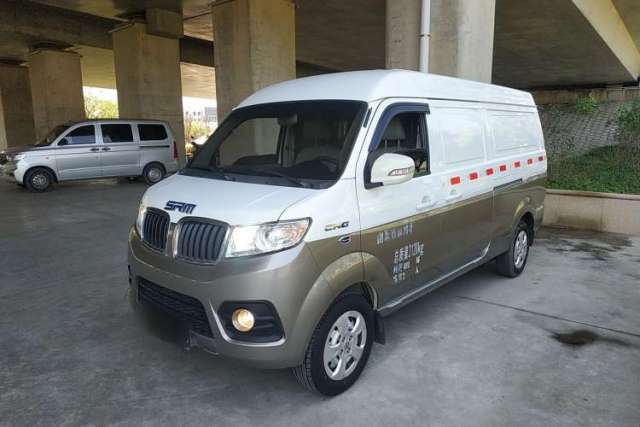 Used Jinbei New Hiace X30L CNG 2021 1.5L Natural Gas Wealth Single-Steaming Air-Conditioned Van SWCC15M