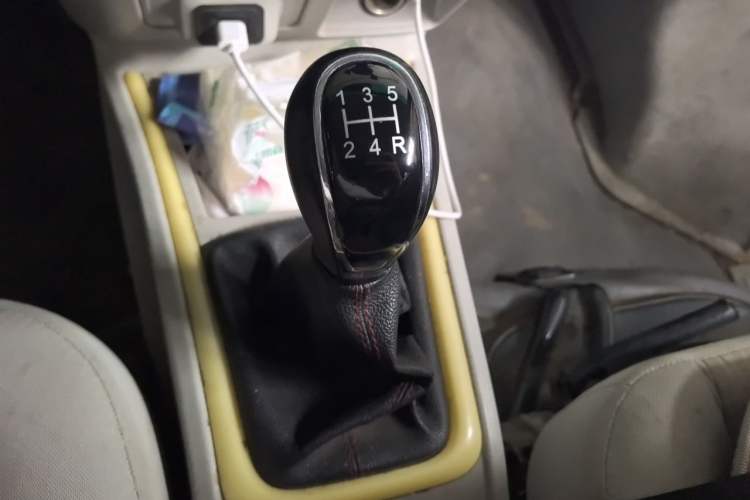 Used Jinbei New Hiace X30L CNG 2021 1.5L Natural Gas Wealth Single-Steaming Air-Conditioned Bus SWCC15M Gear Lever