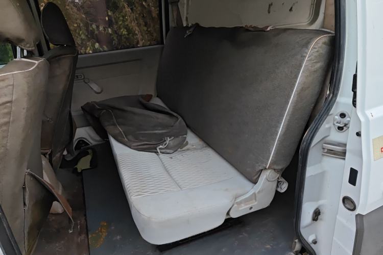 Used Jinbei New Hiace X30L CNG 2021 1.5L Natural Gas Wealth Edition Van SWCC15M Left Rear Seat