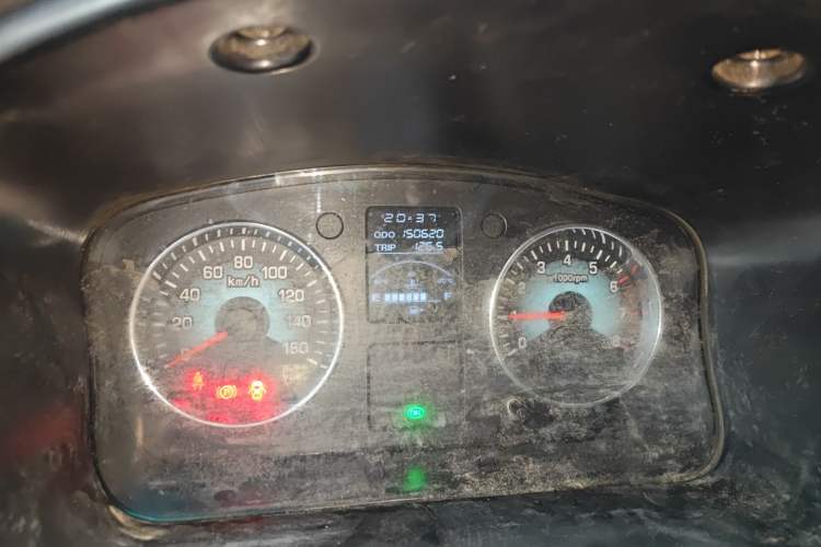 Used Jinbei New Hiace X30L CNG 2021 1.5L Natural Gas Wealth Edition Van SWCC15M Odometer Close Up
