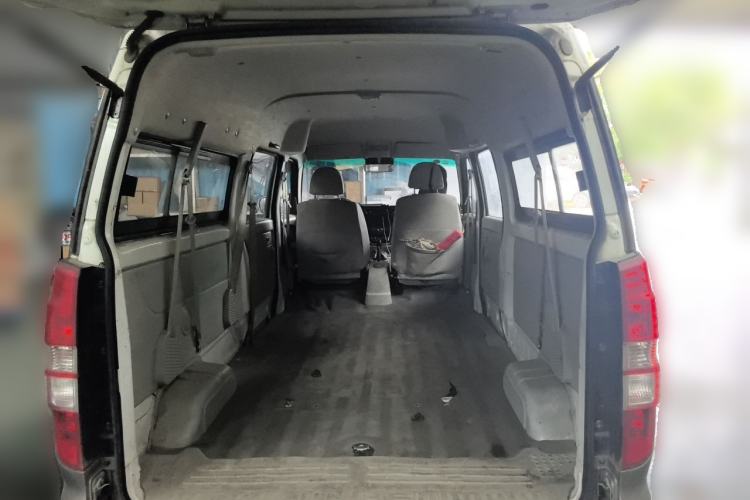 Used Jinbei New Hiace X30L CNG 2021 1.5L Natural Gas Wealth Single-Steaming Air-Conditioned Bus SWCC15M Trunk