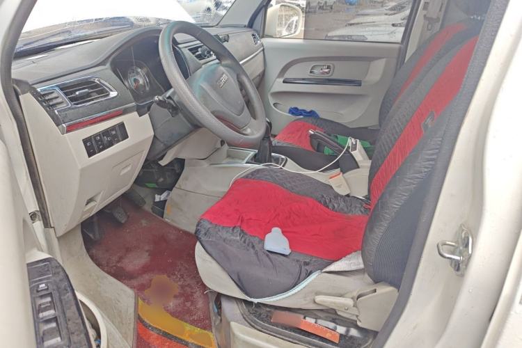 Used Jinbei New Hiace X30L CNG  Left Front Seat