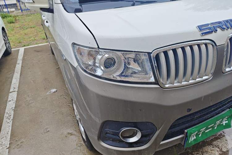 Used Jinbei New Hiace X30L CNG  Right Front Headlight