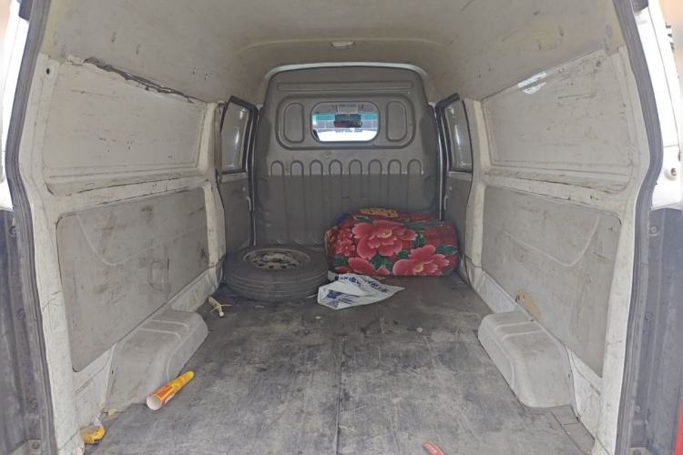Used Jinbei New Hiace X30L CNG  Trunk
