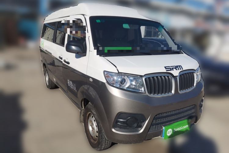 Used Jinbei New Hiace X30L CNG 2023 70L CNG Wealth Edition 6/7-seater Bus Non-Air-Conditioned Model SWCC15M Front Right 45 Deg