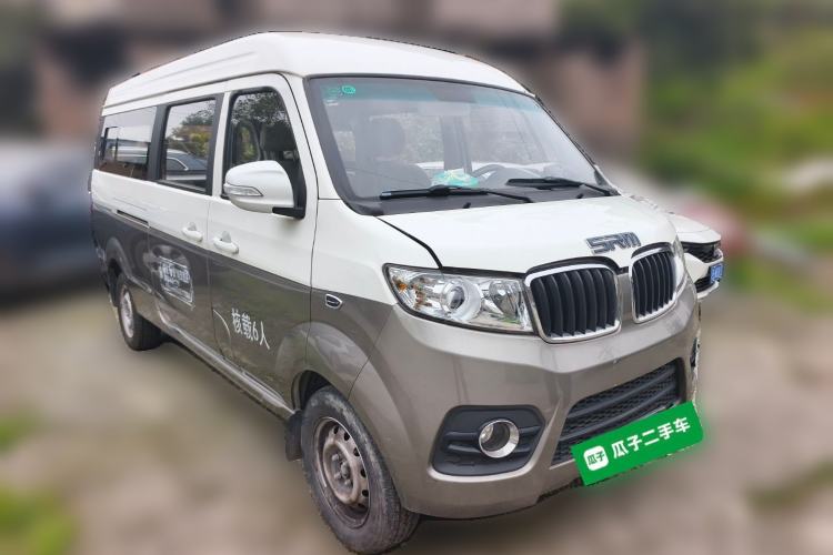 Used Jinbei New Hiace X30L CNG 2023 100L CNG Wealth Edition Bus 6/7 Seats No Air Conditioning SWCC15M Front Right 45 Deg