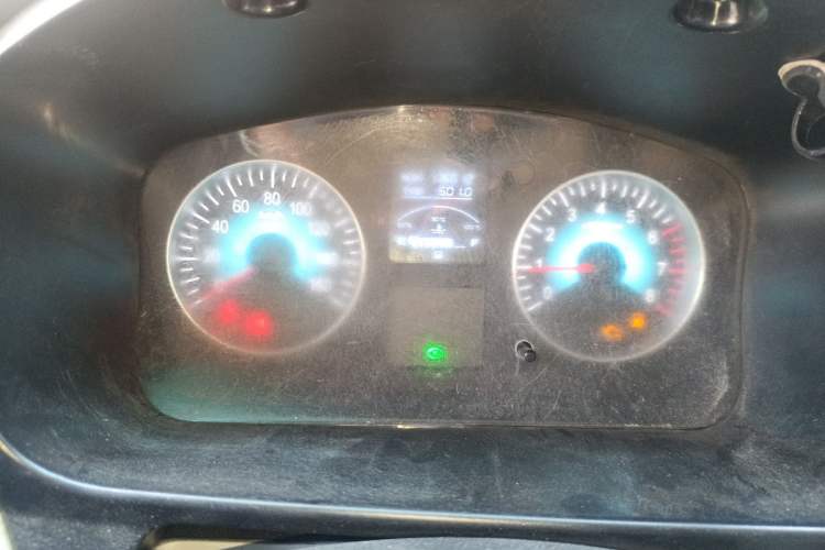 Used Jinbei New Hiace X30L CNG 2023 70L CNG Wealth Edition 6/7-seater Bus Non-Air-Conditioned Model SWCC15M Instrument Cluster