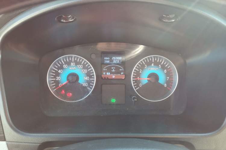 Used Jinbei New Hiace X30L CNG 2023 70L CNG Wealth Edition 6/7-seater Bus Non-Air-Conditioned Model SWCC15M Instrument Cluster