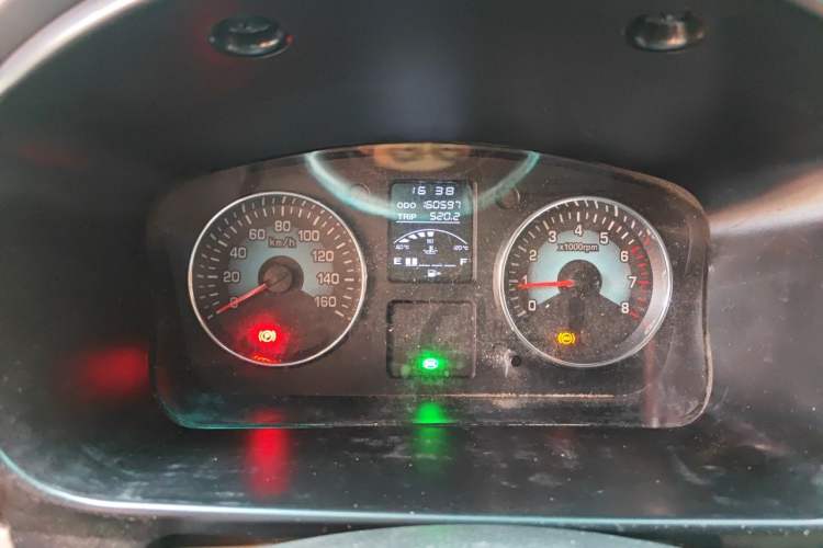 Used Jinbei New Hiace X30L CNG 2023 100L CNG Wealth Edition Van 2/5-Seater Air-Conditioned Model SWCC15M Instrument Cluster