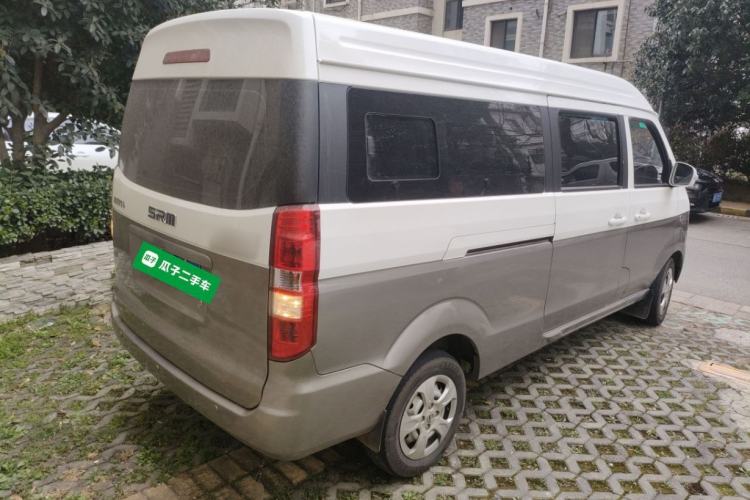Used Jinbei New Hiace X30L CNG 2023 100L CNG Wealth Edition Bus 6/7-Seater Central Air-Conditioned Model SWCC15M Rear Right 45 Deg