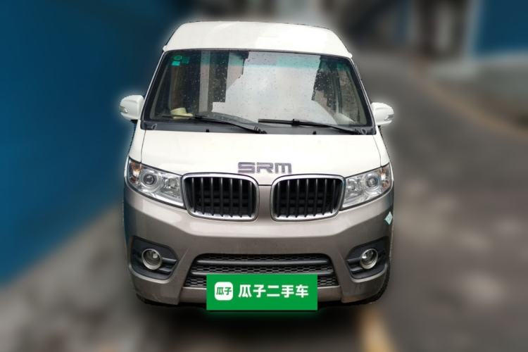 Used Jinbei New Hiace X30L CNG 2023 70L CNG Wealth Edition Coach 6/7-Seater Central Air-Conditioned Version SWCC15M Front