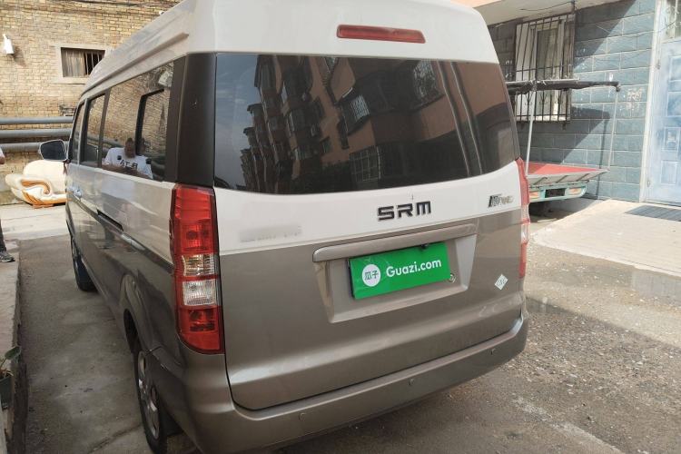 Used Jinbei New Hiace X30L CNG 2023 100L CNG Wealth Edition Bus 6/7 Seats No Air Conditioning SWCC15M Exterior 3