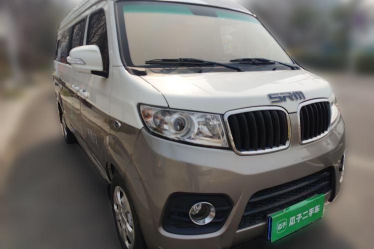 Used Jinbei New Hiace X30L CNG 2023 100L CNG Wealth Edition Bus 6/7 Seats No Air Conditioning SWCC15M Front Right 45 Deg