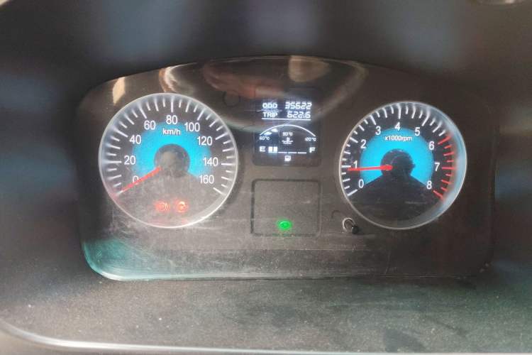 Used Jinbei New Hiace X30L CNG 2023 100L CNG Wealth Edition Bus 6/7 Seats No Air Conditioning SWCC15M Instrument Cluster