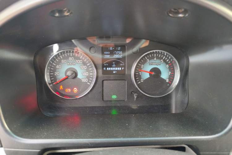 Used Jinbei New Hiace X30L CNG 2023 100L CNG Wealth Edition Van 2/5-Seater Air-Conditioned Model SWCC15M Instrument Cluster