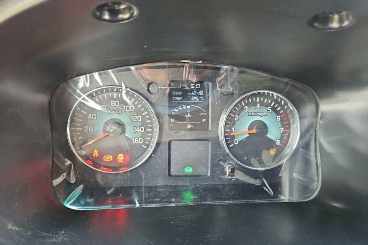 Used Jinbei New Hiace X30L CNG 2023 100L CNG Wealth Edition Van 2/5-Seater Air-Conditioned Model SWCC15M Instrument Cluster