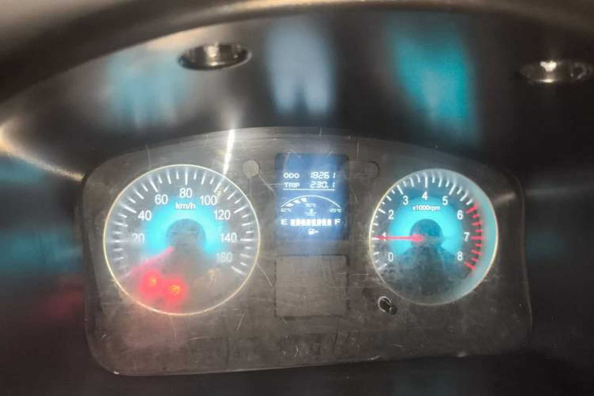 Used Jinbei New Hiace X30L CNG 2023 100L CNG Wealth Edition Bus 6/7 Seats No Air Conditioning SWCC15M Odometer Close Up