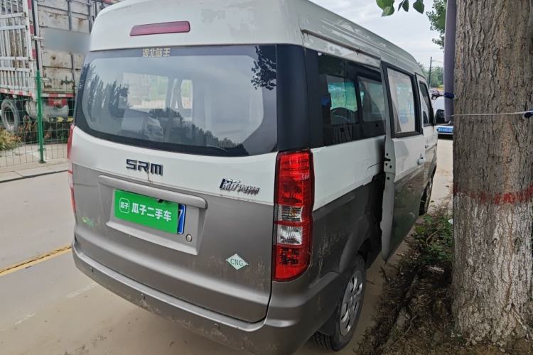 Used Jinbei New Hiace X30L CNG 2023 100L CNG Wealth Edition Bus 6/7-Seater Central Air-Conditioned Model SWCC15M Rear Right 45 Deg