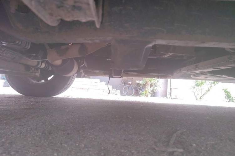 Used Jinbei S50 2011 2.4L Manual 4x4 Comfort Edition Chassis Front Left