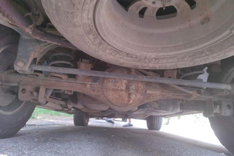 Used Jinbei S50 2011 2.4L Manual 4x4 Comfort Edition Chassis Rear