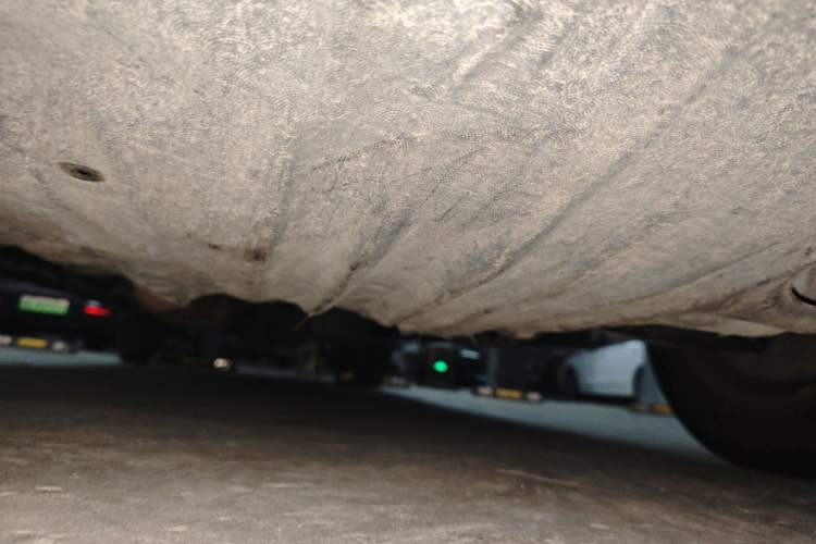 Used Jinbei S50 2011 2.0L Manual Two-Wheel Drive Standard Version Chassis Front