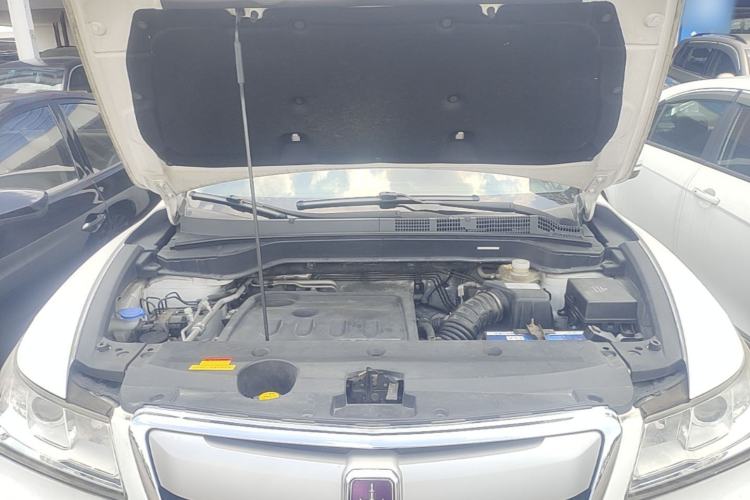 Used Jinbei S70 2017 1.5T Fashion Edition 5-seater Engine Bay