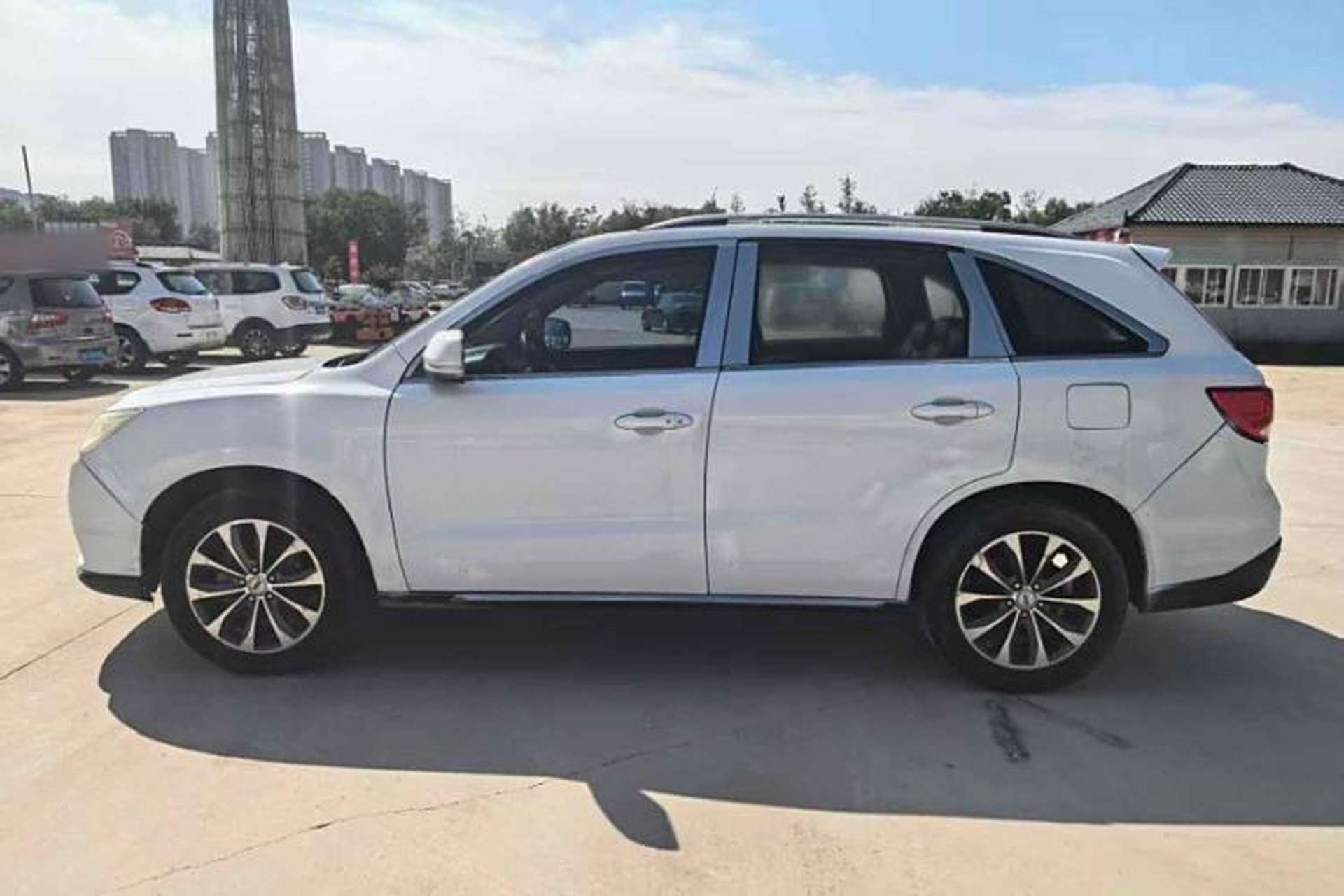 Used Jinbei S70 2017 1.5T Flagship Edition 5-seater Exterior 2