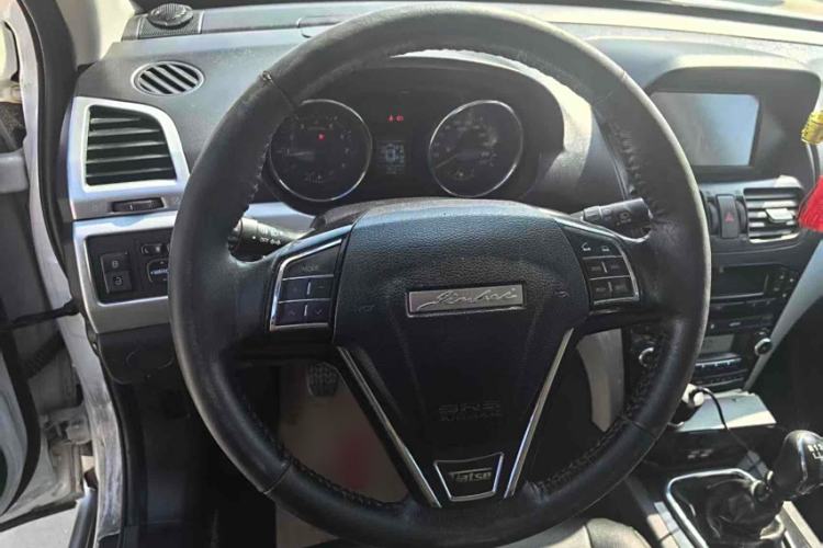 Used Jinbei S70 2017 1.5T Flagship Edition 5-seater Interior 2