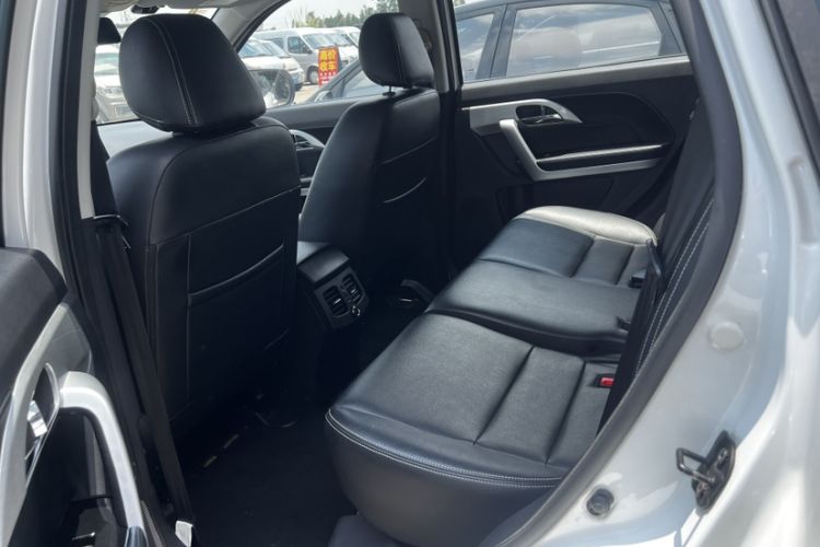 Used Jinbei S70 2017 1.5T Fashion Edition 5-seater Interior 7