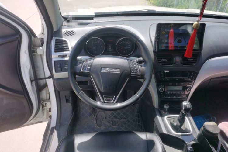 Used Jinbei S70 2017 1.5T Fashion Edition 5-seater Steering Wheel