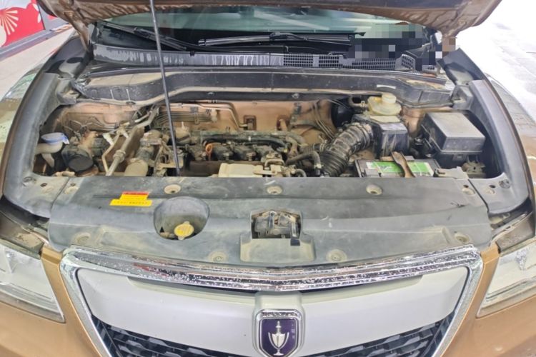 Used Jinbei S70 2017 1.5T Excellence Edition 5 Seats Engine Bay