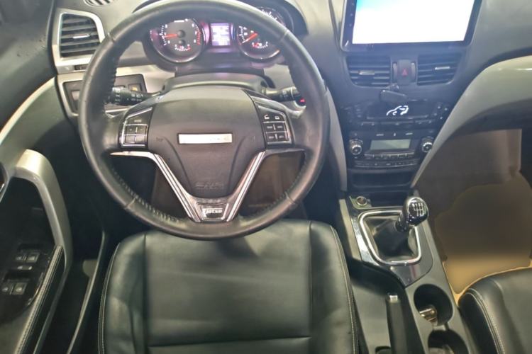 Used Jinbei S70 2017 1.5T Excellence Edition 5 Seats Steering Wheel
