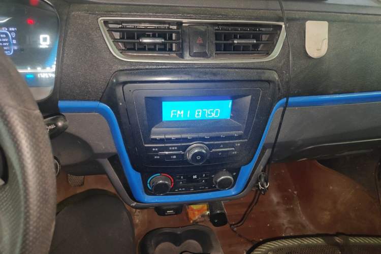 Used Jinbei Shineray T50S  Audio And AC Panel