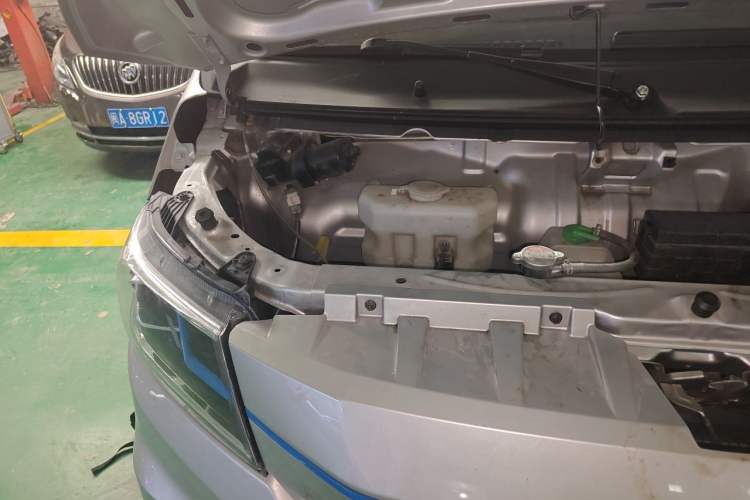 Used Jinbei Shineray T50S  Engine Bay Right