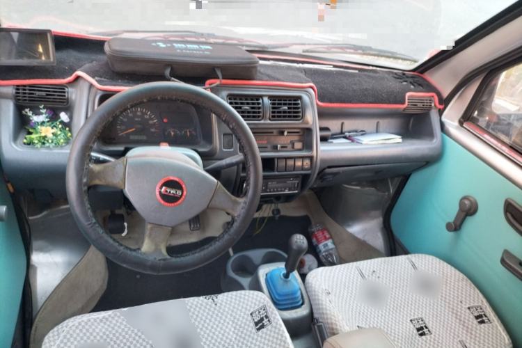 Used Jinbei Starfish A7 2011 1.0L Special Offer DL465Q3 Center Console