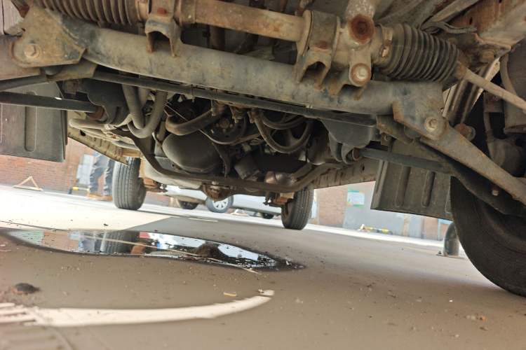 Used Jinbei Starfish A7 2011 1.0L Special Offer DL465Q3 Chassis Front